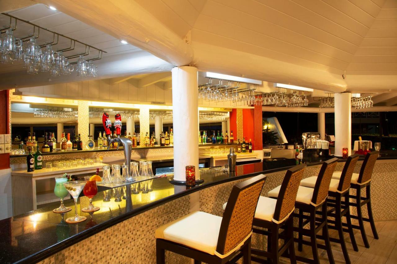 The Club Barbados (Adults Only) Otel Saint James Dış mekan fotoğraf
